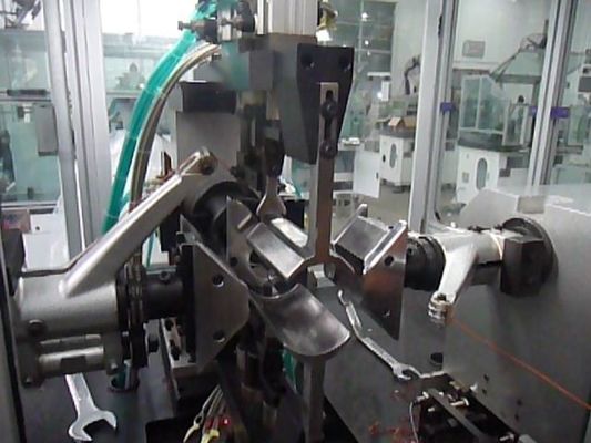 Armature Winder Rotor Winding Machine Two Flier Slotted Commutator PMDC Motor leverancier