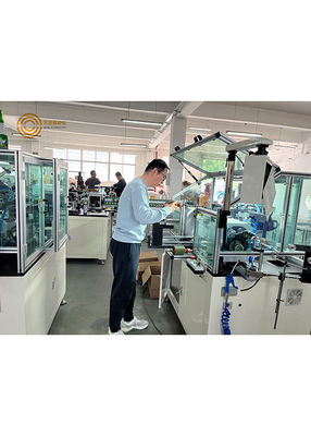 Conventioneel Commutator Coil Armature Dual Flyer Winding Machine voor permanente magneet rechtstroommotoren leverancier