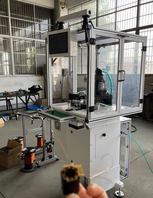 20, 28,35,42, 57 serie Stepping Motor Stator Winding Machine Met Vier Naalden BLDC Winder leverancier