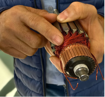 Automatische armatuur wikkeling machine voor gesloten commutator zonder haak scheef rotor leverancier